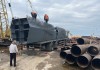 УКРСТАЛЬ КОНСТРУКЦІЯ доставляє арочні металеві блоки для пішохідного мосту в парку Наталка