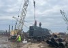 УКРСТАЛЬ КОНСТРУКЦІЯ доставляє арочні металеві блоки для пішохідного мосту в парку Наталка