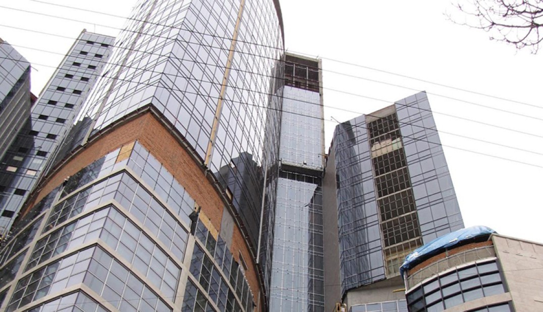 Готельно-офісний комплекс Hilton